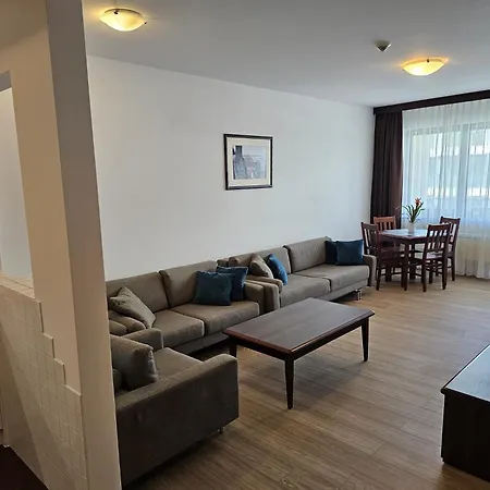 56 M2 Arka Medical Lägenhet